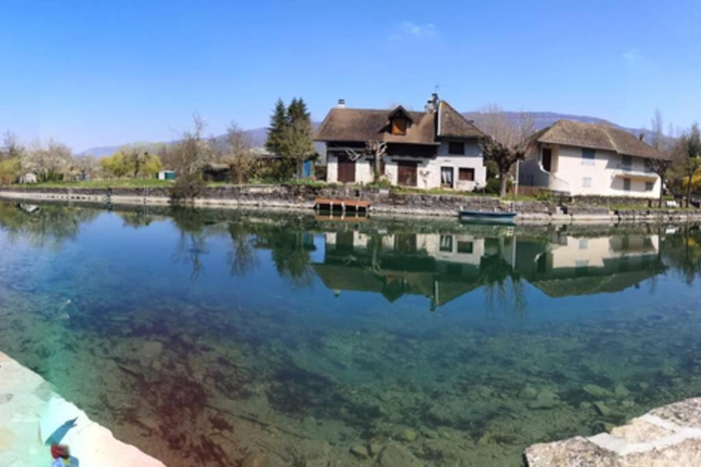 Le Portougais, Chalet A Chanaz, La Petite Venise Savoyarde מראה חיצוני תמונה
