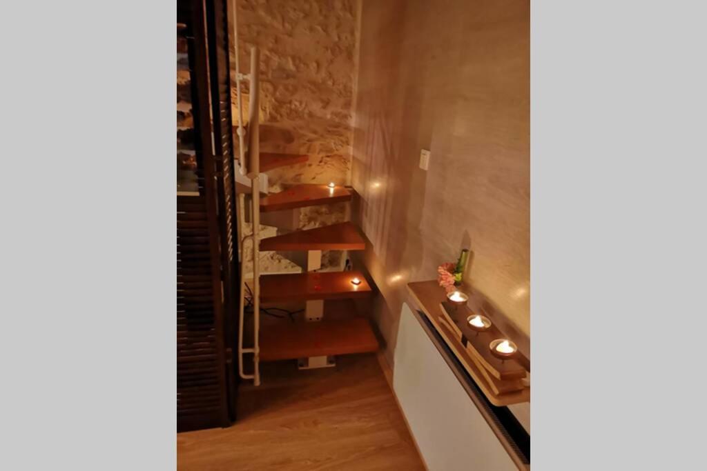 Le Portougais, Chalet A Chanaz, La Petite Venise Savoyarde מראה חיצוני תמונה